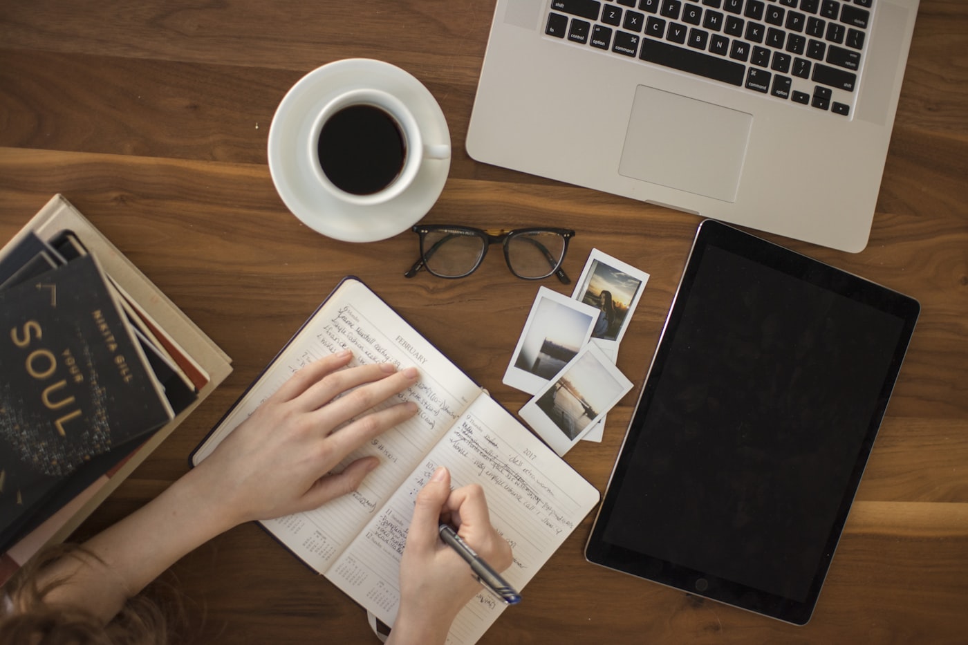 A Two-Minute Note Title Formula That Improves Search Later